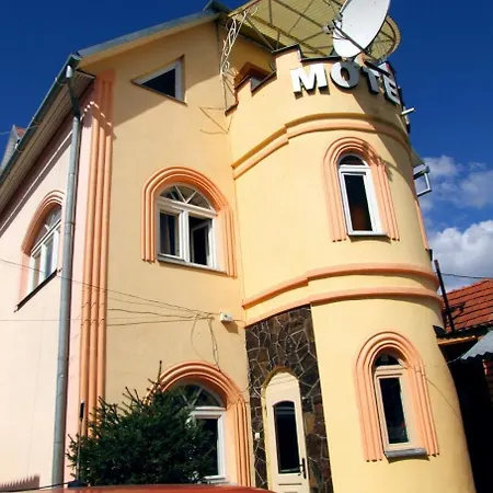 Nautilus Hotell